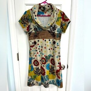 🎉Women’s dress from Europe - size S/M- very unique!